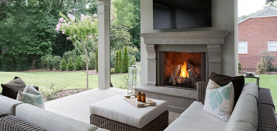 Outdoor Courtyard 42 Gas Fireplace - Impressive Climate Control