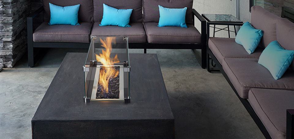 Plaza Outdoor Gas Fire Pit - Impressive Climate Control