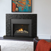 Regency Horizon HZ33CE Small Gas Fireplace